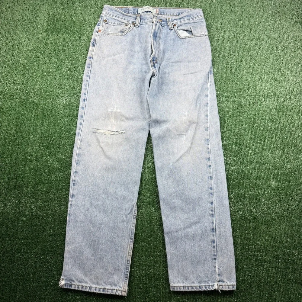 Vintage Distressed Levis 550 Relaxed Fit Light Wash Jeans Mens 33x30 Blue Denim